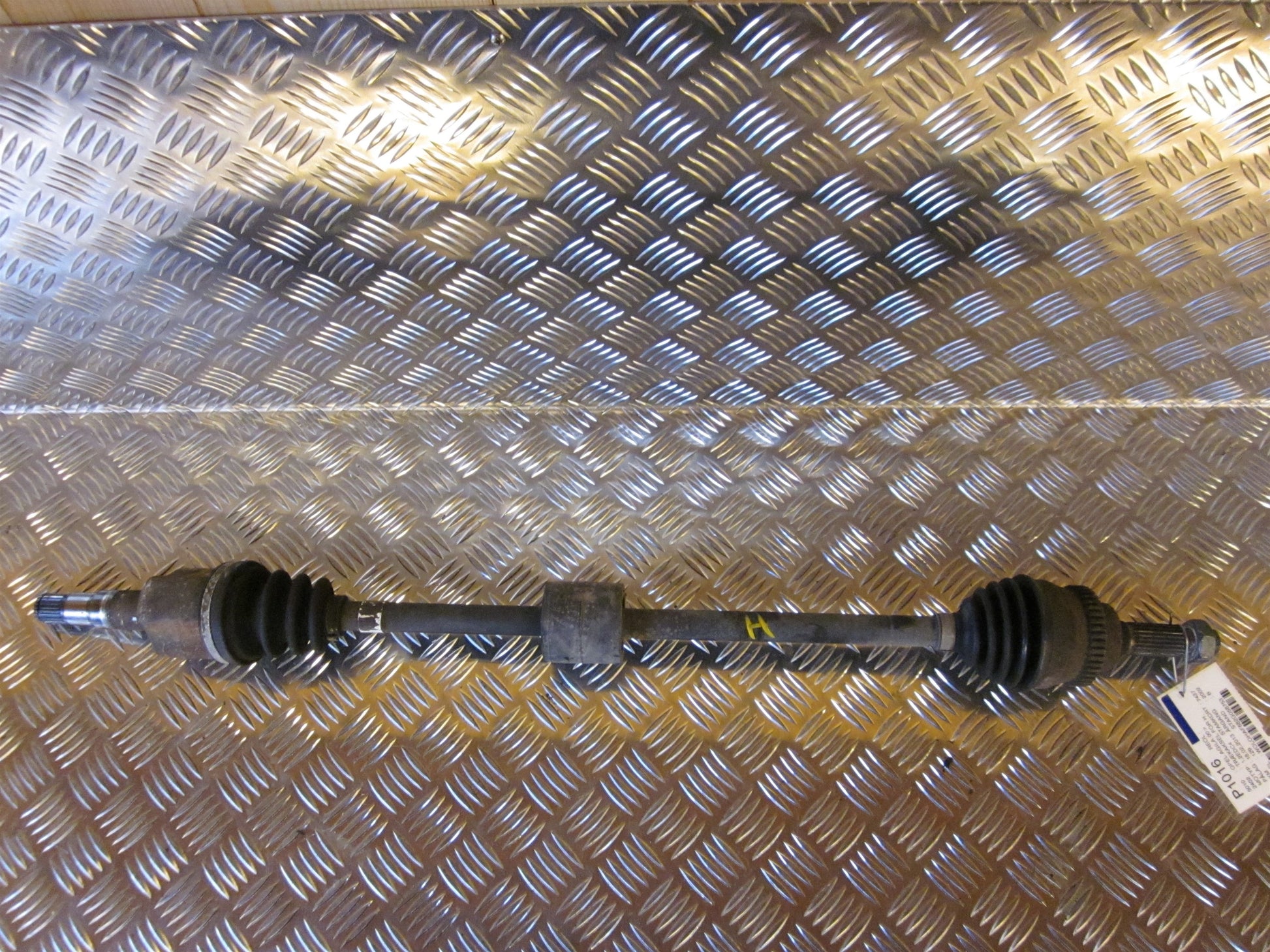 Opel Agila A Trækaksel For H Med OEM Nr. Ophugger Fra Opel Ophugger