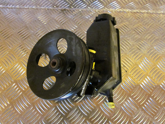 Opel Vectra B Servopumpe Med OEM Nr. 90501831 Fra Opel Ophugger