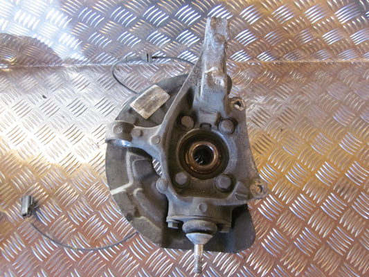 Volvo 80 Serie Spindel For V Med OEM Nr. Ophugger Fra Volvo Ophugger