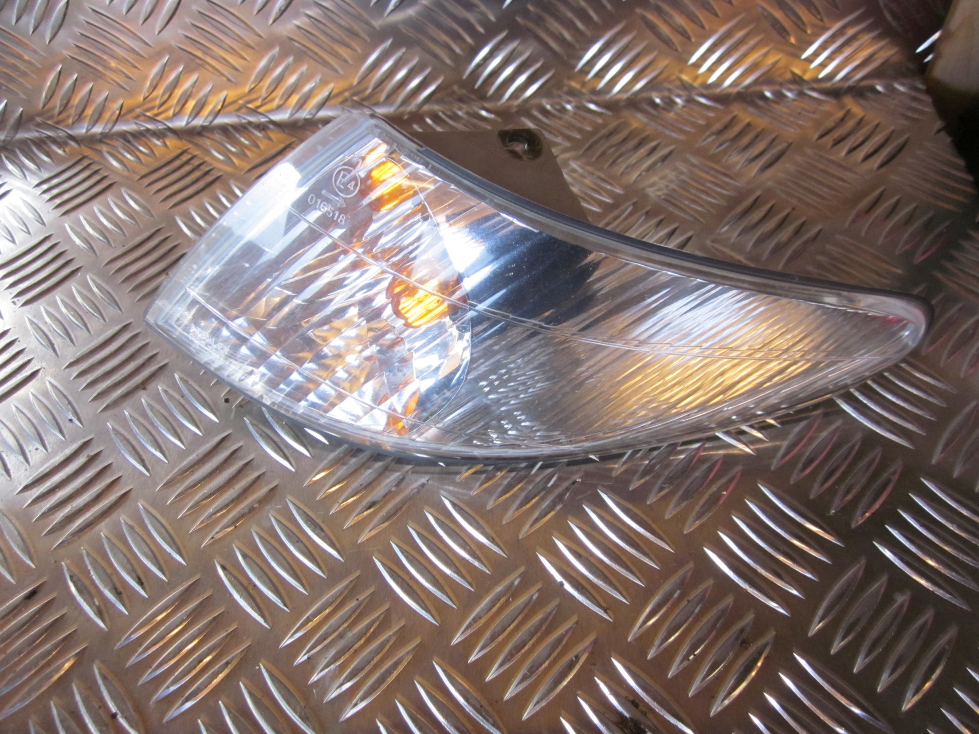 Mazda Premacy Blinklygte For Med OEM Nr. Ophugger Fra Mazda Ophugger