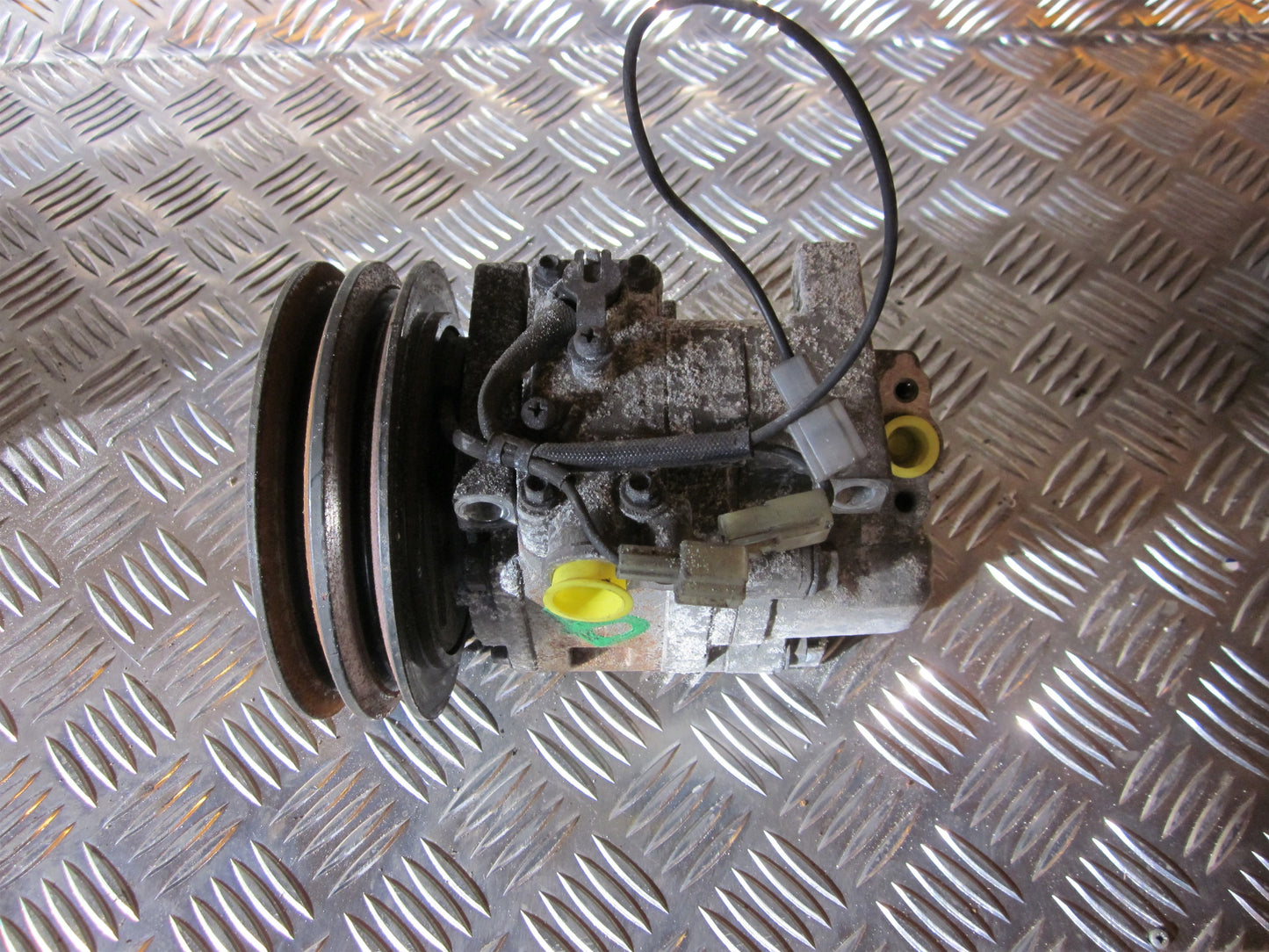 Mazda Premacy Aircondition Pumpe Med OEM Nr. H12A0AH4PM Fra Mazda Ophugger