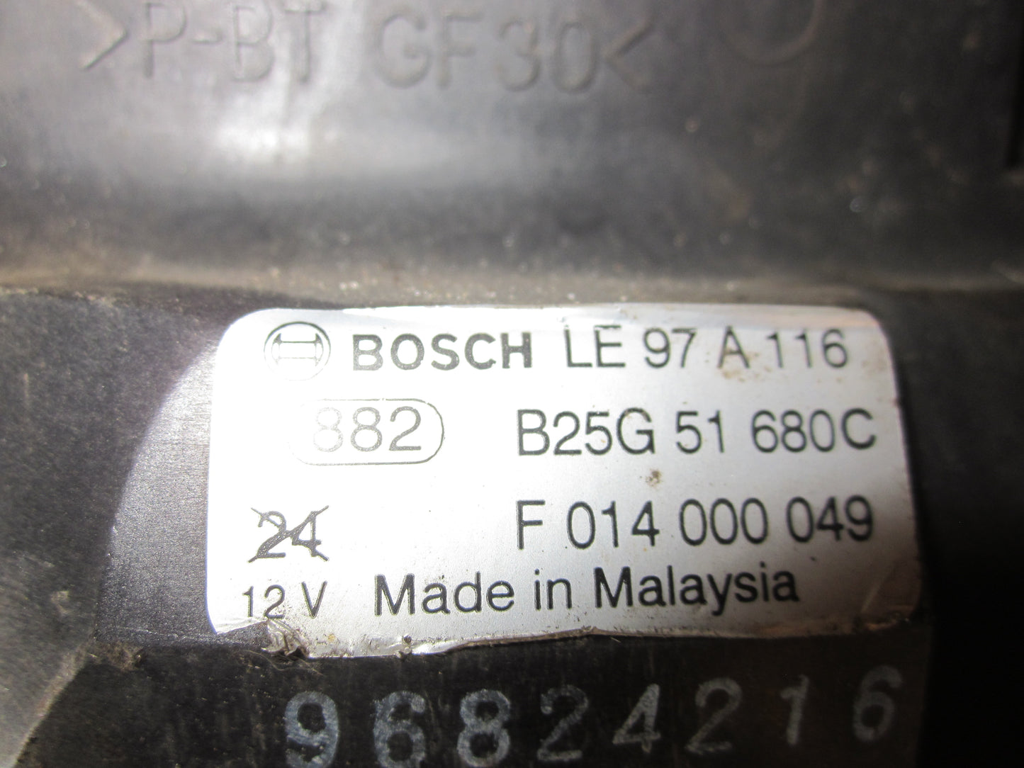 Mazda Premacy Tågelygte For Med OEM Nr. Ophugger Fra Mazda Ophugger