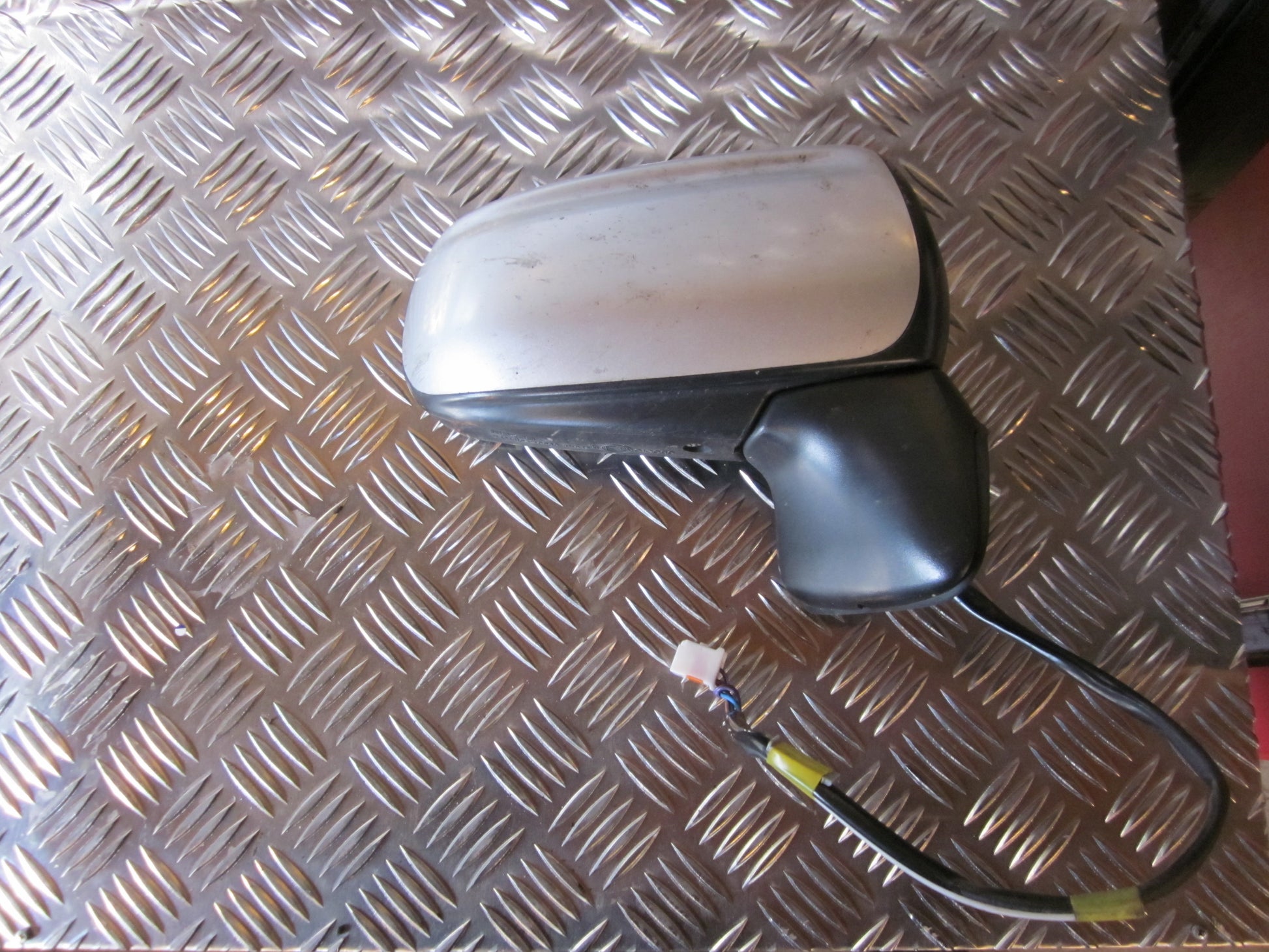 Mazda Premacy Sidespejl Med OEM Nr. Ophugger Fra Mazda Ophugger