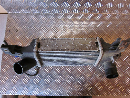 Mazda Premacy Køler Intercooler Med OEM Nr. Ophugger Fra Mazda Ophugger