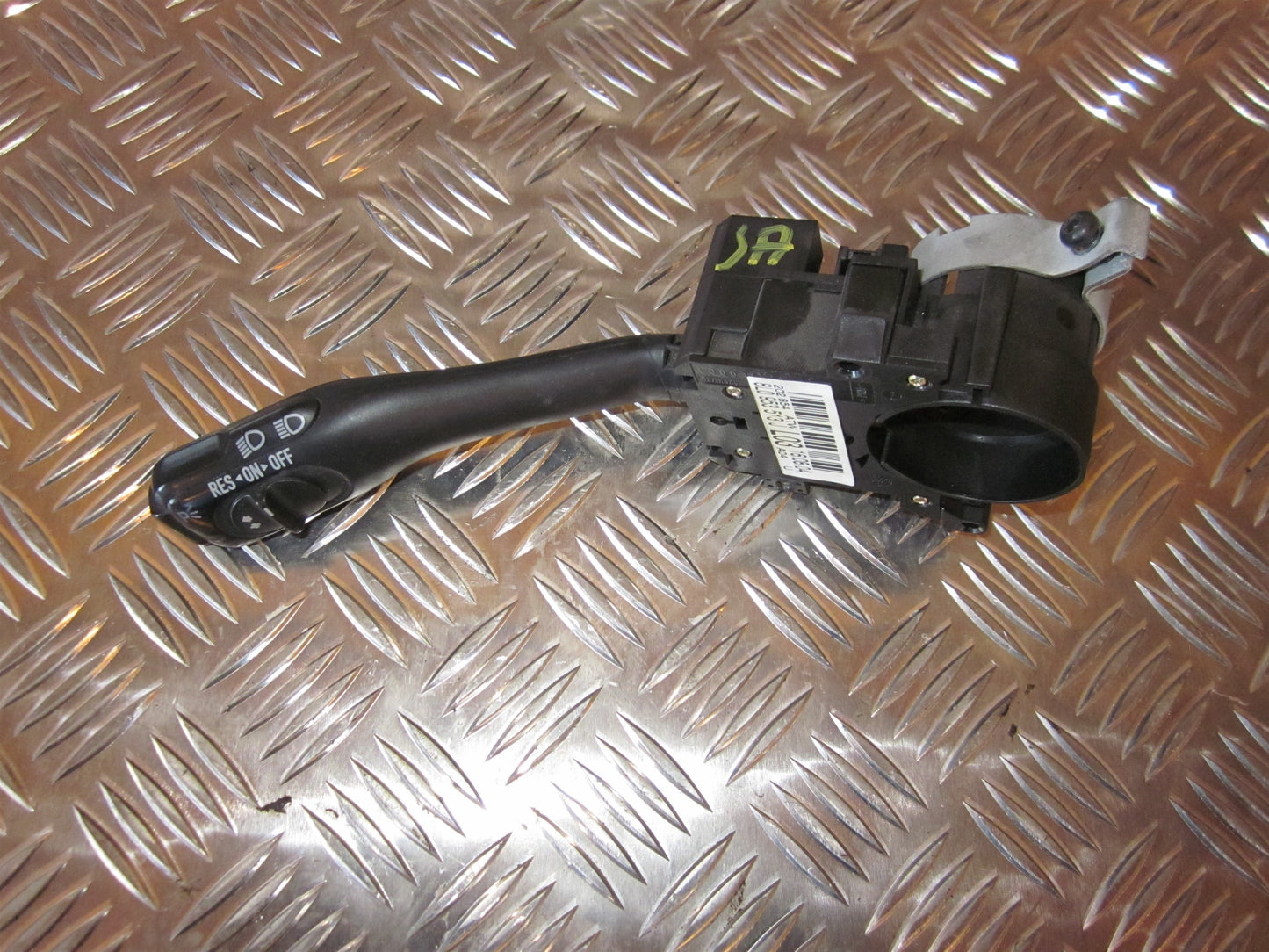 Skoda Fabia Kontakt Blink Med OEM Nr. 8L0953513J Fra Skoda Ophugger