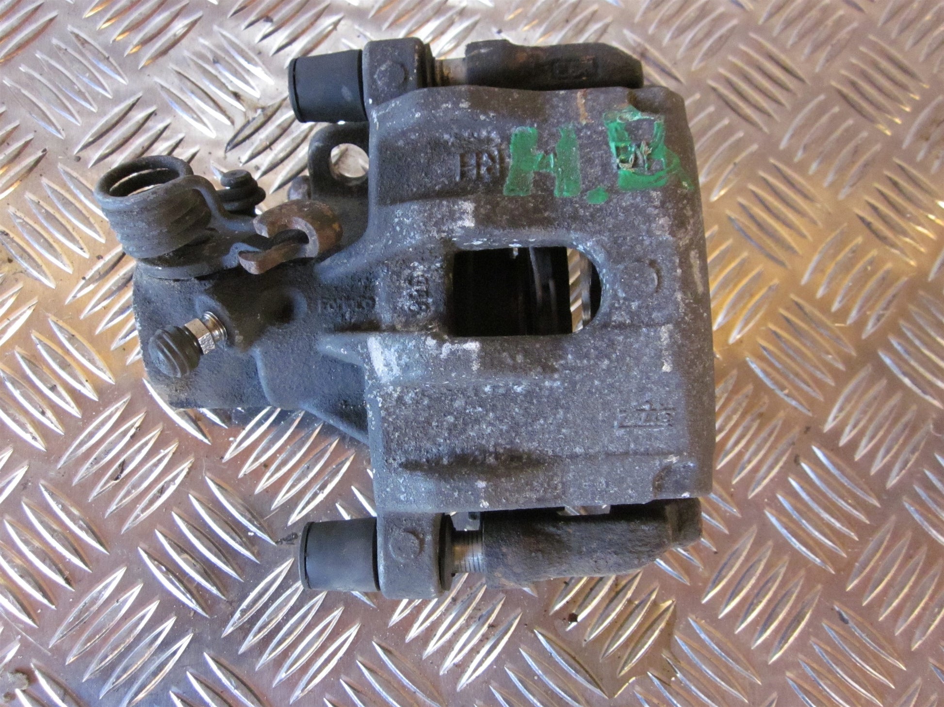 Mazda 3 BK Bremsekaliber HB Med OEM Nr. Ophugger Fra Mazda Ophugger