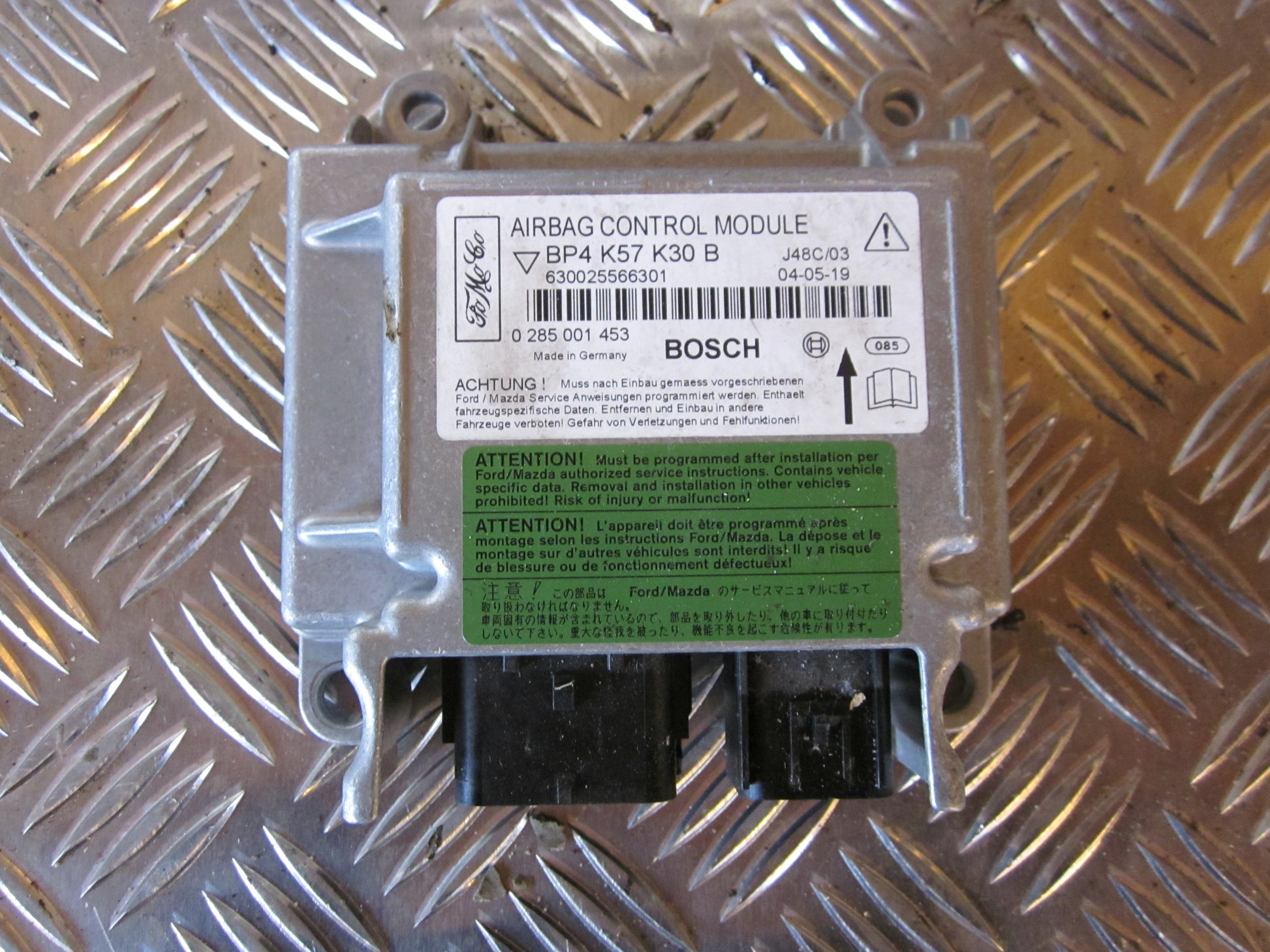 Mazda 3 BK Airbag Elboks Med OEM Nr. Ophugger Fra Mazda Ophugger