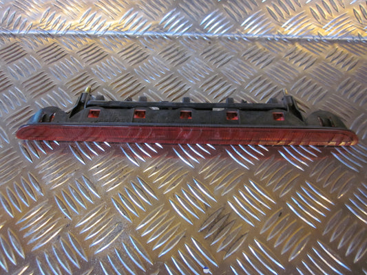 Peugeot Partner Bremselys Med OEM Nr. Ophugger Fra Peugeot Ophugger