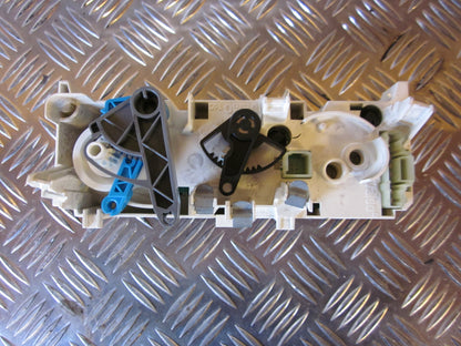 Peugeot Partner Varmeregulering Med OEM Nr. Ophugger Fra Peugeot Ophugger