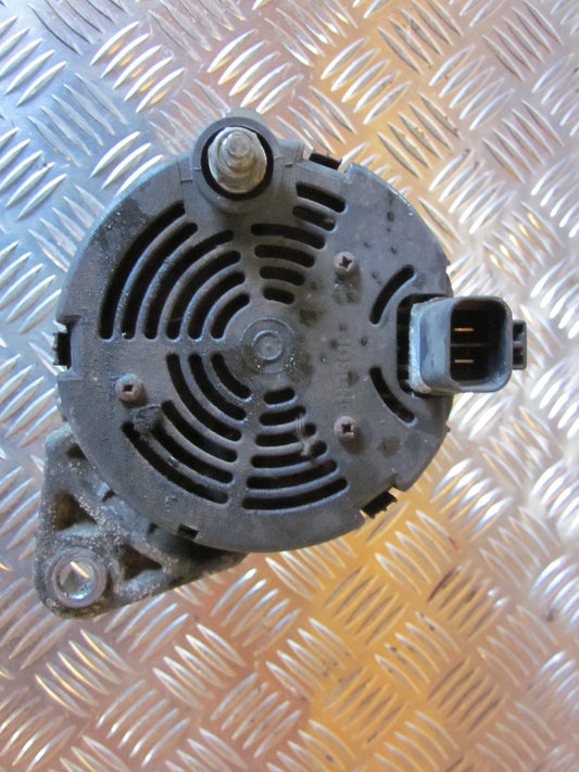 Mitsubishi Galant NE3 Generator Med OEM Nr. MD102088 Fra Mitsubishi Ophugger