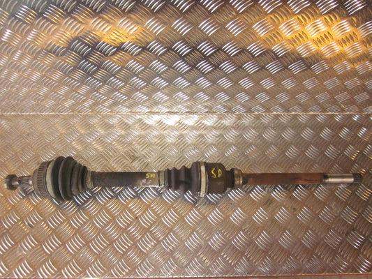 Peugeot Partner Trækaksel For H Med OEM Nr. 3273JY Fra Peugeot Ophugger