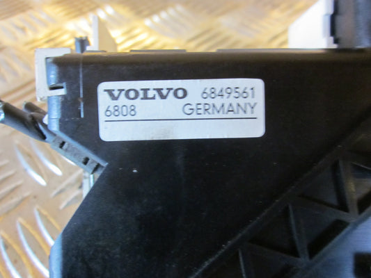 Volvo 850 Varmeregulering Med OEM Nr. 6849561 Fra Volvo Ophugger