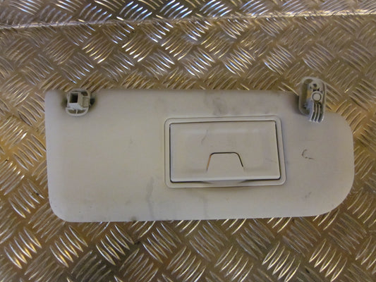 Mazda 6 GG/GY Solskærm Med OEM Nr. Ophugger Fra Mazda Ophugger