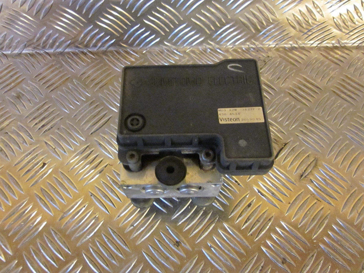 Mazda 6 Gg/Gy ABS Pumpe Med OEM Nr. md9a2w3e27f2 Fra Mazda Ophugger