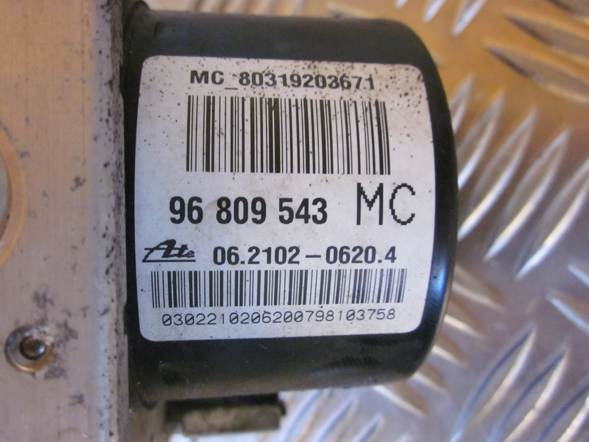 Chevrolet Aveo ABS Pumpe Med OEM Nr. 96809543MC Fra Chevrolet Ophugger