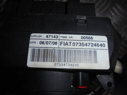 Fiat 500 Kontakt Combi Med OEM Nr. Ophugger Fra Fiat Ophugger
