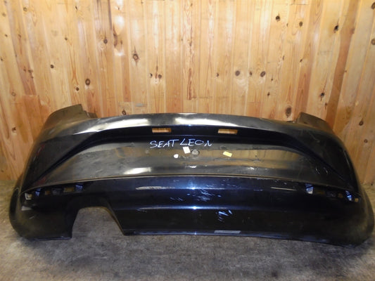 Seat Leon 1P Bagkofanger Med OEM Nr. 1P0807421E Fra Seat Ophugger