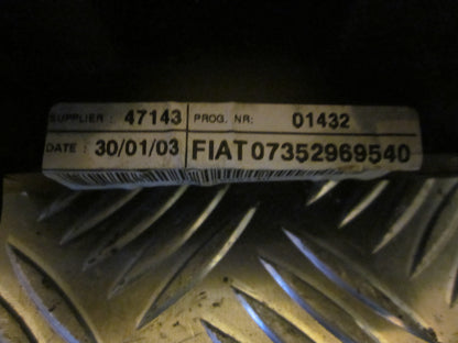 Fiat Stilo Kontakt Combi Med OEM Nr. Ophugger Fra Fiat Ophugger