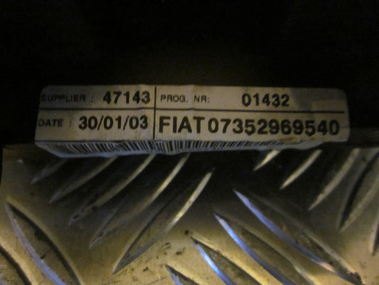 Fiat Stilo Kontakt Combi Med OEM Nr. Ophugger Fra Fiat Ophugger