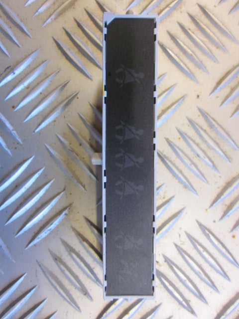 Peugeot 207 Kontakt Diverse Med OEM Nr. Ophugger Fra Peugeot Ophugger