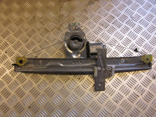 Peugeot 207 Rudemotor - Rudehejs Med OEM Nr. 9222W9	 Fra Peugeot Ophugger