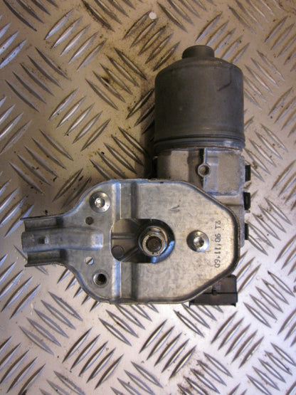 Peugeot 207 Viskermotor Med OEM Nr. 0390241540 Fra Peugeot Ophugger