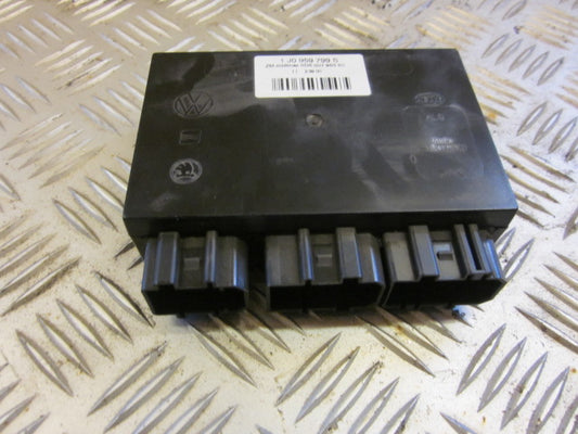 Seat Toledo Bcm / Komfortkomputer Med OEM Nr. Ophugger Fra Seat Ophugger