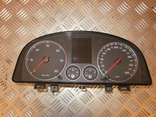 VW Touran 1T GP Speedometer - Instrument Med OEM Nr. 1T0920872A Fra VW Ophugger