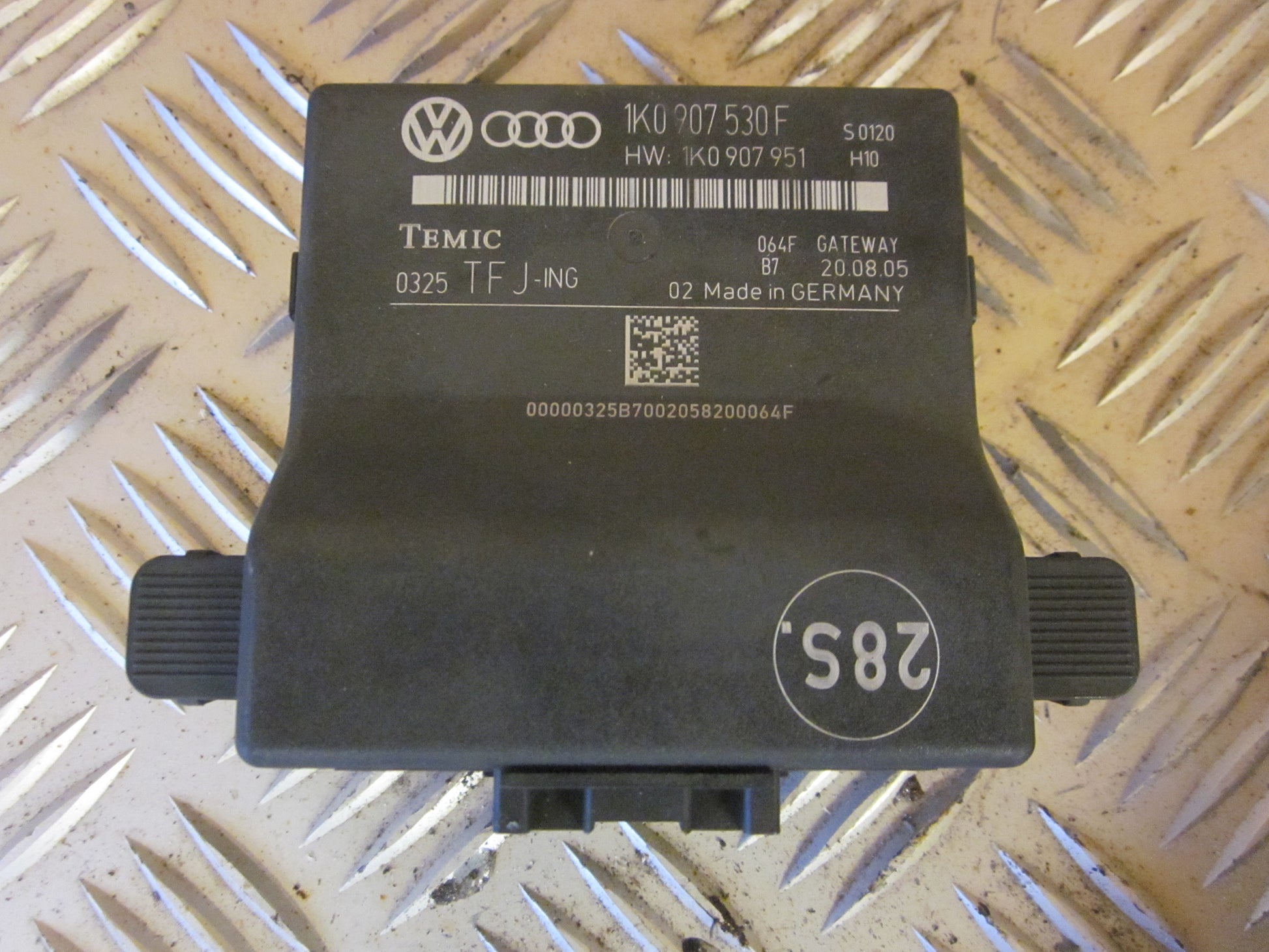 VW Touran 1T GP Elektriske Dele Div Med OEM Nr. Ophugger Fra VW Ophugger