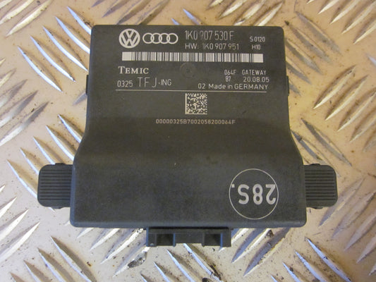 VW Touran 1T GP Elektriske Dele Div Med OEM Nr. Ophugger Fra VW Ophugger