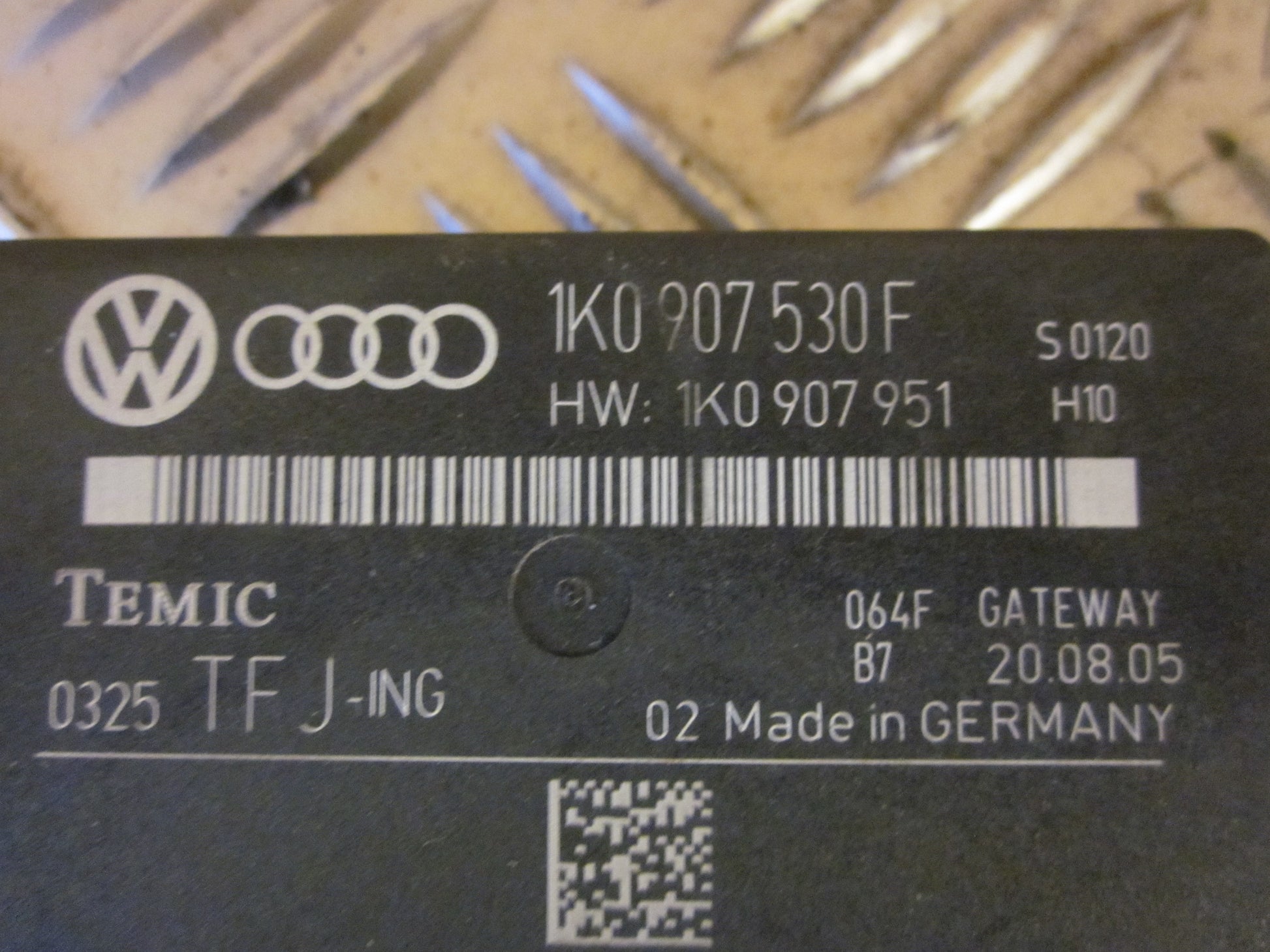 VW Touran 1T GP Elektriske Dele Div Med OEM Nr. Ophugger Fra VW Ophugger
