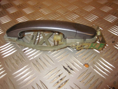 VW Touran 1T GP Håndtag Udvendig Med OEM Nr. Ophugger Fra VW Ophugger