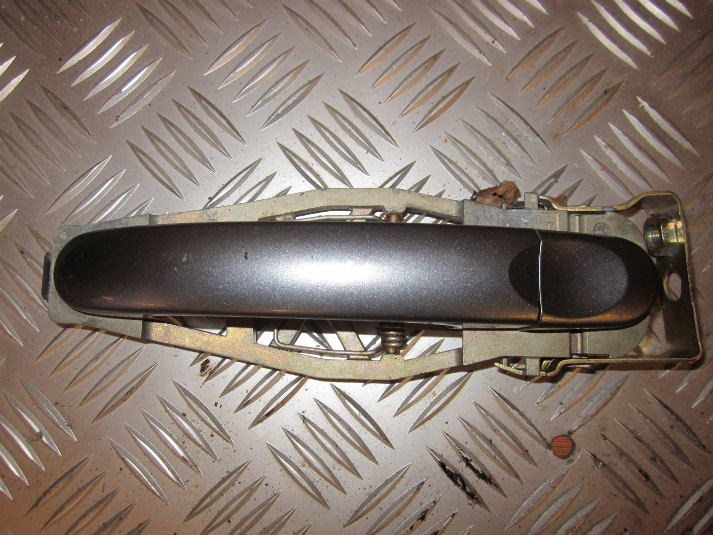 VW Touran 1T GP Håndtag Udvendig Med OEM Nr. Ophugger Fra VW Ophugger