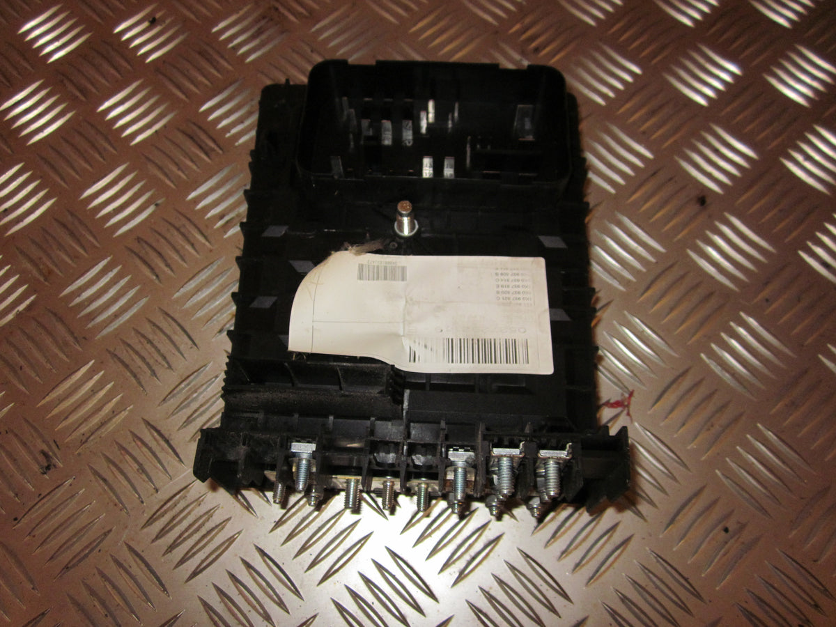 VW Touran 1T/Gp Sikringsboks Med OEM Nr. 1K0937125 Fra VW Ophugger