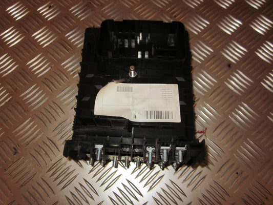 VW Touran 1T GP Sikringsboks Med OEM Nr. 1K0937125 Fra VW Ophugger