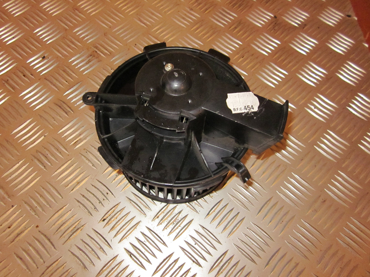 Peugeot 206 Varmeblæser Med OEM Nr. Ophugger Fra Peugeot Ophugger