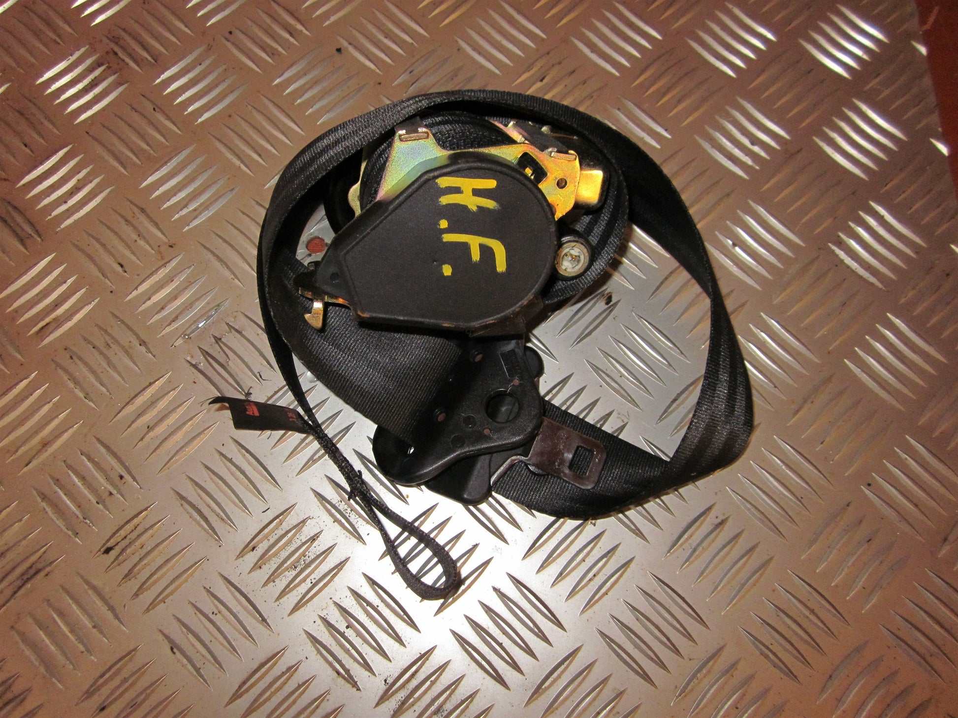 Peugeot 206 Sikkerhedsseler For Med OEM Nr. 96483377XX Fra Peugeot Ophugger