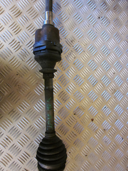 Ford Mondeo 2 Trækaksel For V Med OEM Nr. 96BG3B437ACB Fra Ford Ophugger