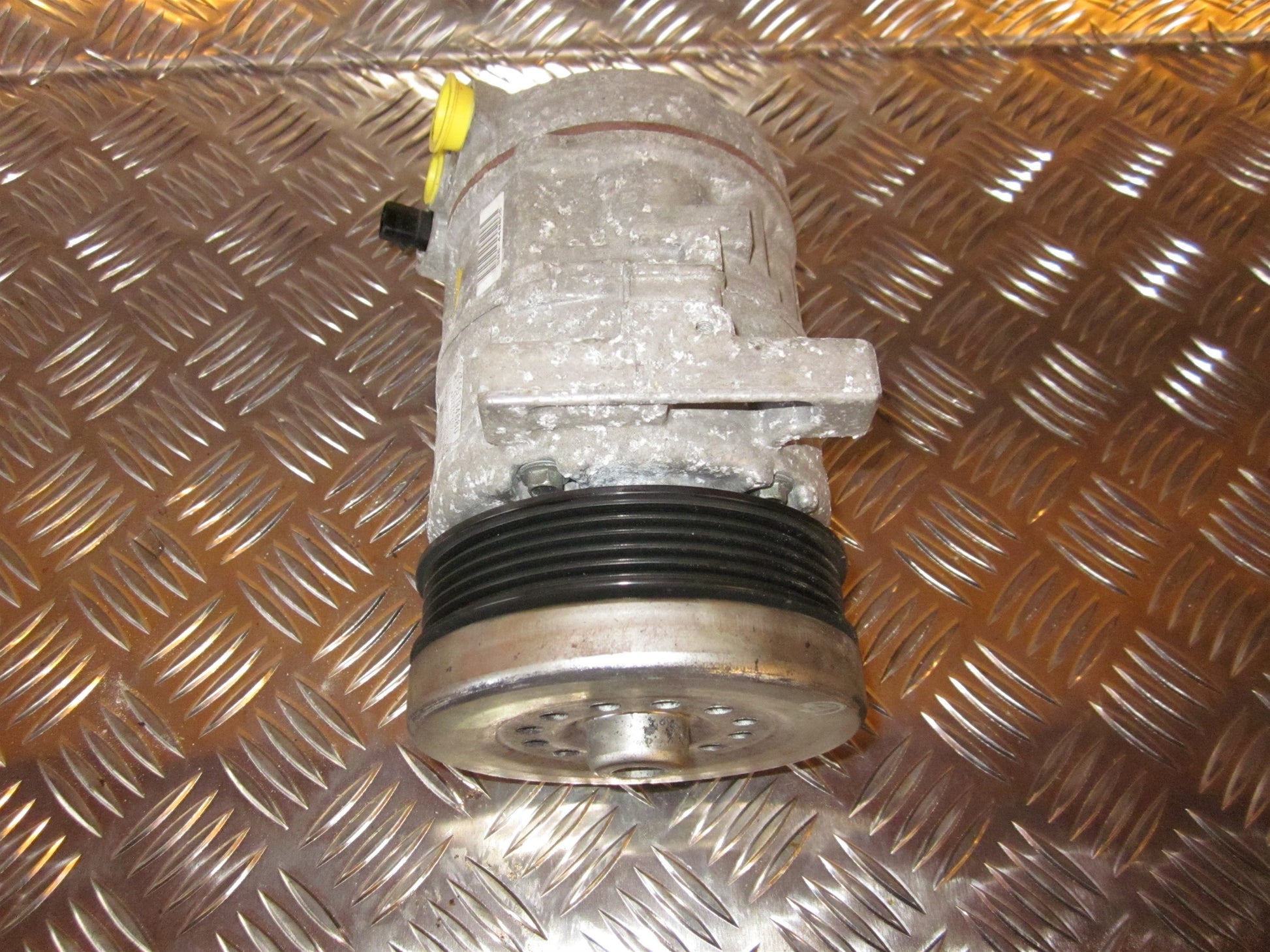 Fiat Grande Punto Aircondition Pumpe Med OEM Nr. 4471902151 Fra Fiat Ophugger