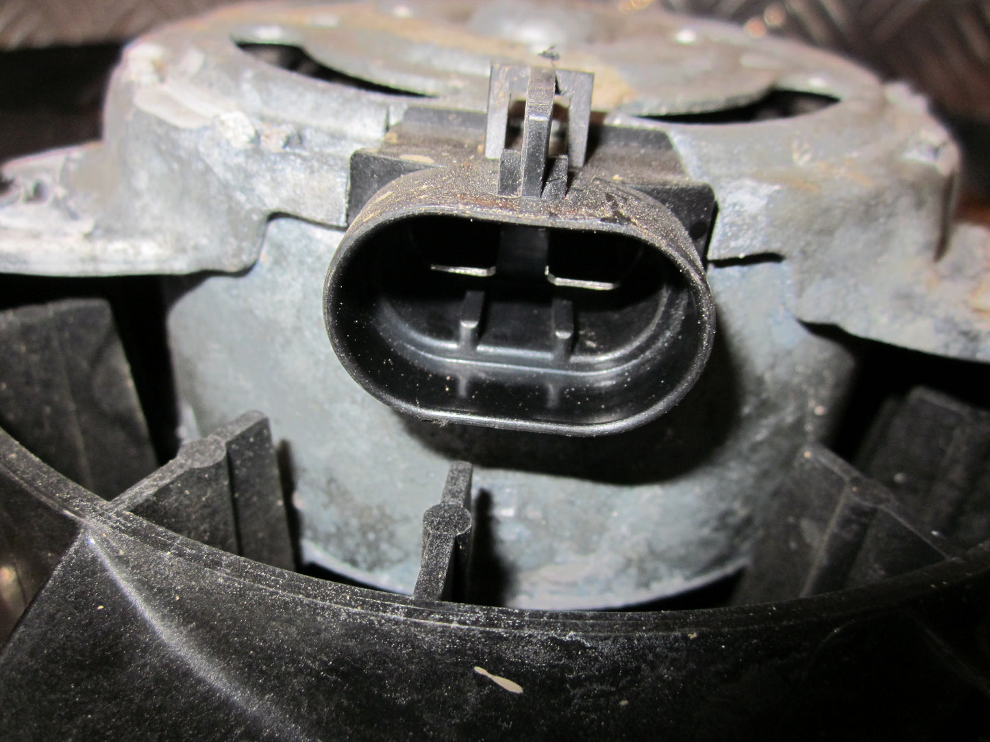 Fiat Grande Punto Kølerblæser El Med OEM Nr. Ophugger Fra Fiat Ophugger