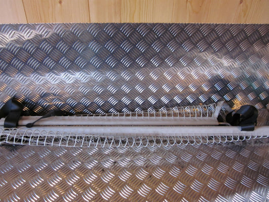 Opel Vectra B Hundegitter/Bagagenet Med OEM Nr. Ophugger Fra Opel Ophugger