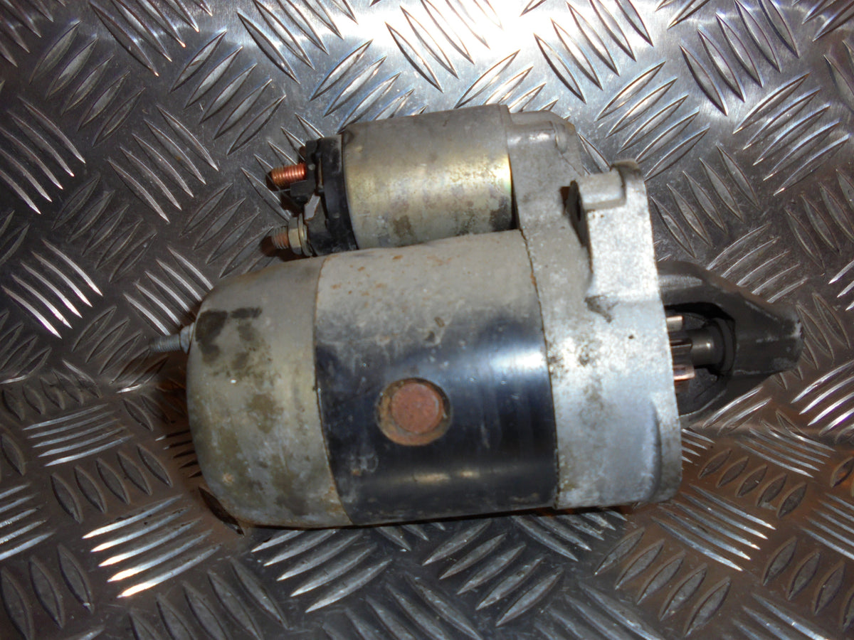 Mazda 323 C 3D Ba13 Starter Med OEM Nr. B50518400 Fra Mazda Ophugger