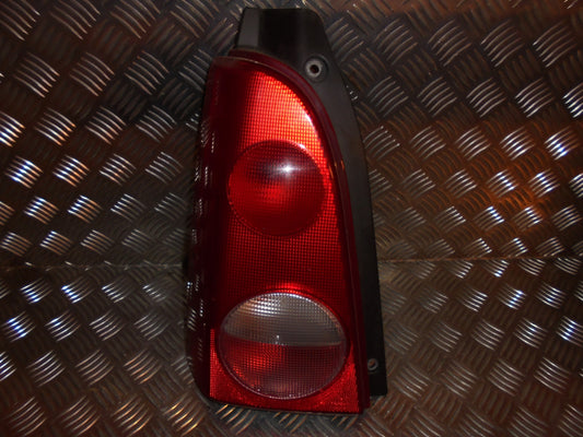 Opel Agila A Baglygte Med OEM Nr. 09204255 Fra Opel Ophugger