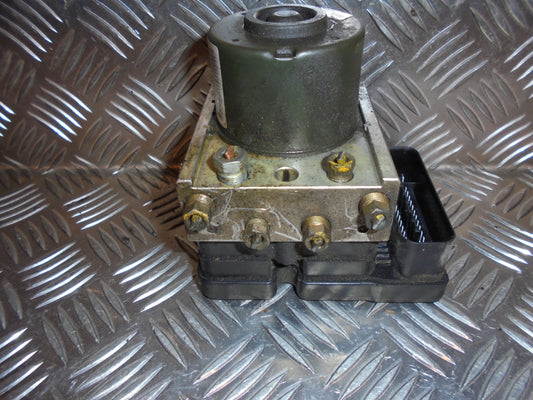 Opel Agila A Abs Pumpe Med OEM Nr. 9214379 Fra Opel Ophugger