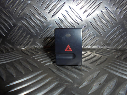 Peugeot 406 Kontakt Katastrofe Med OEM Nr. Ophugger Fra Peugeot Ophugger