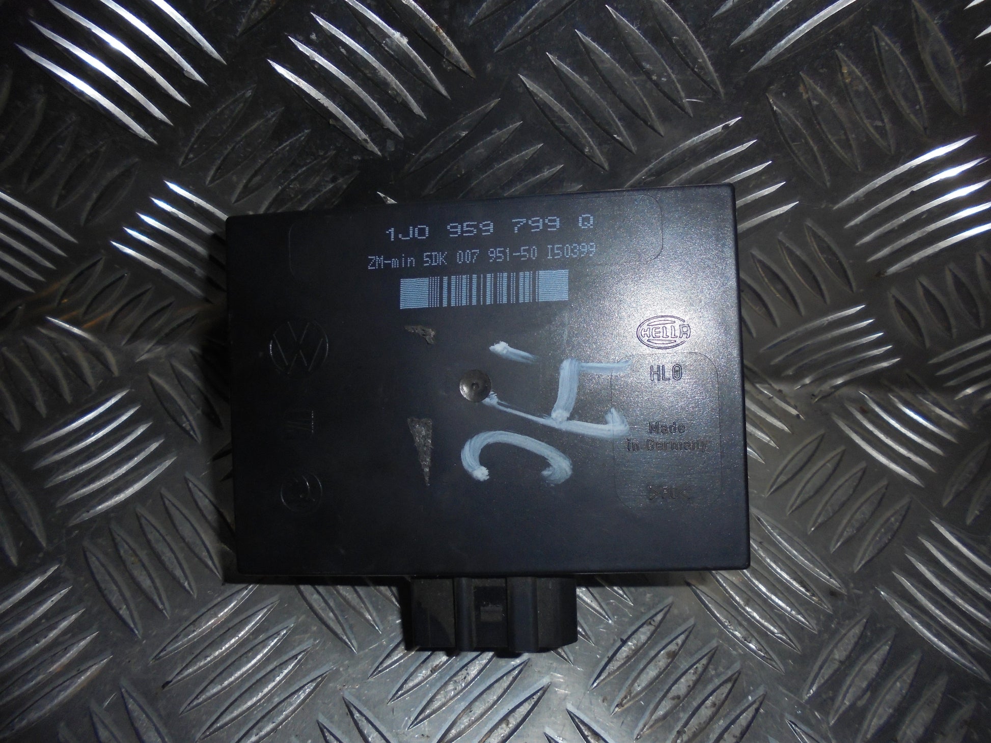 Skoda Octavia Bcm / Komfortkomputer Med OEM Nr. Ophugger Fra Skoda Ophugger