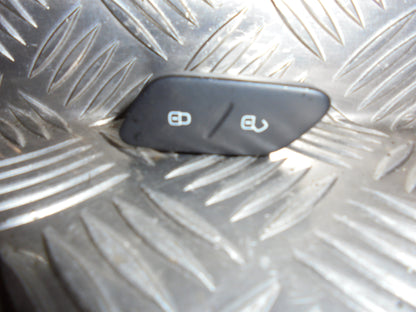 VW Polo 6R Dørkontakt  Med OEM Nr. 6R1962125A Fra VW Ophugger