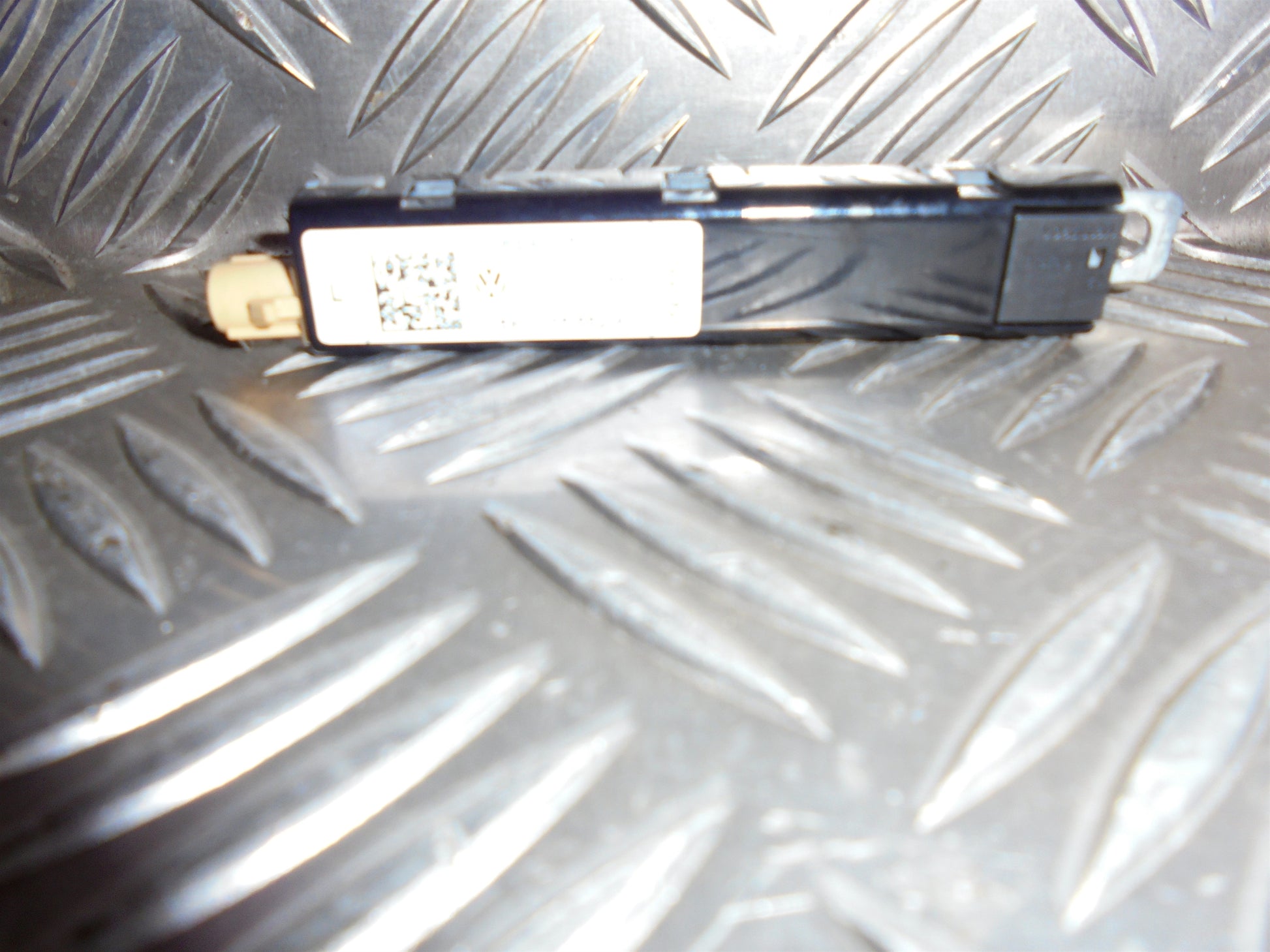 VW Polo 6R Antenne Med OEM Nr. 5K0035552A Fra VW Ophugger