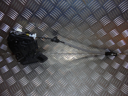 VW Polo 6R Dørlås Med OEM Nr. 5K1837016A Fra VW Ophugger