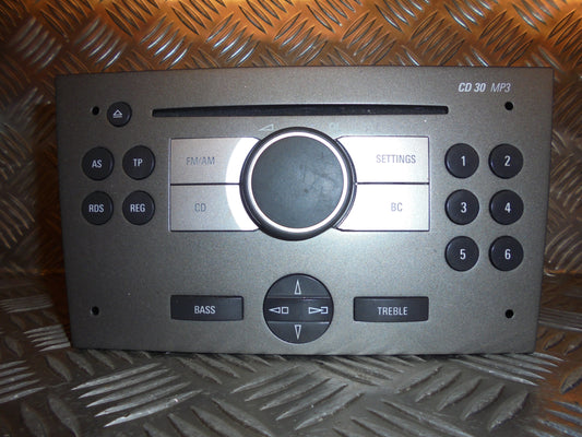 Opel Vectra C Radio M/Cd Med OEM Nr. 13113146 Fra Opel Ophugger